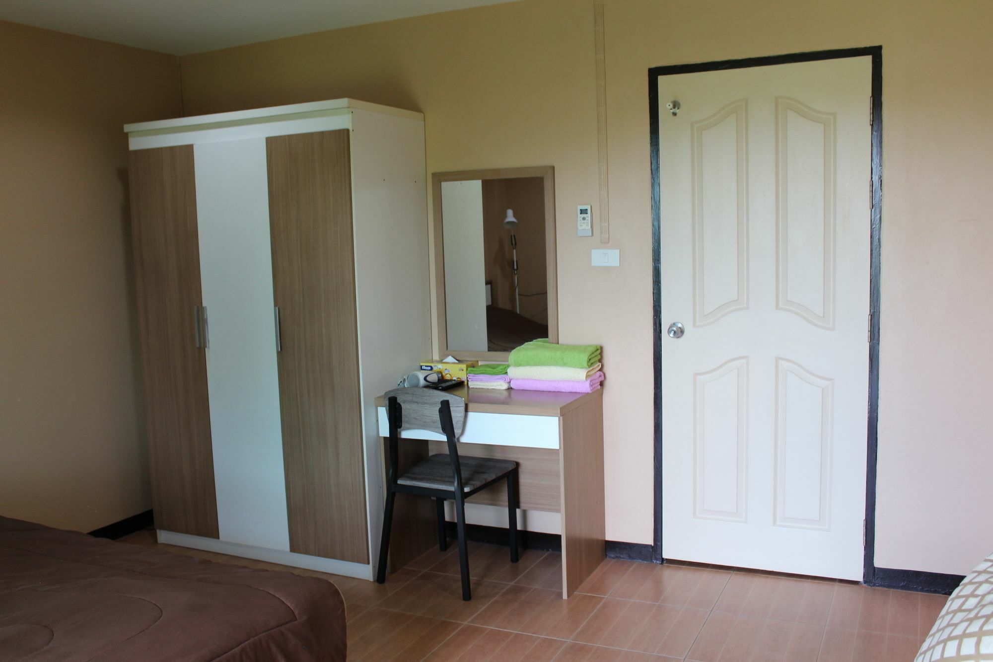 Asia Place Apartment Банкок Екстериор снимка