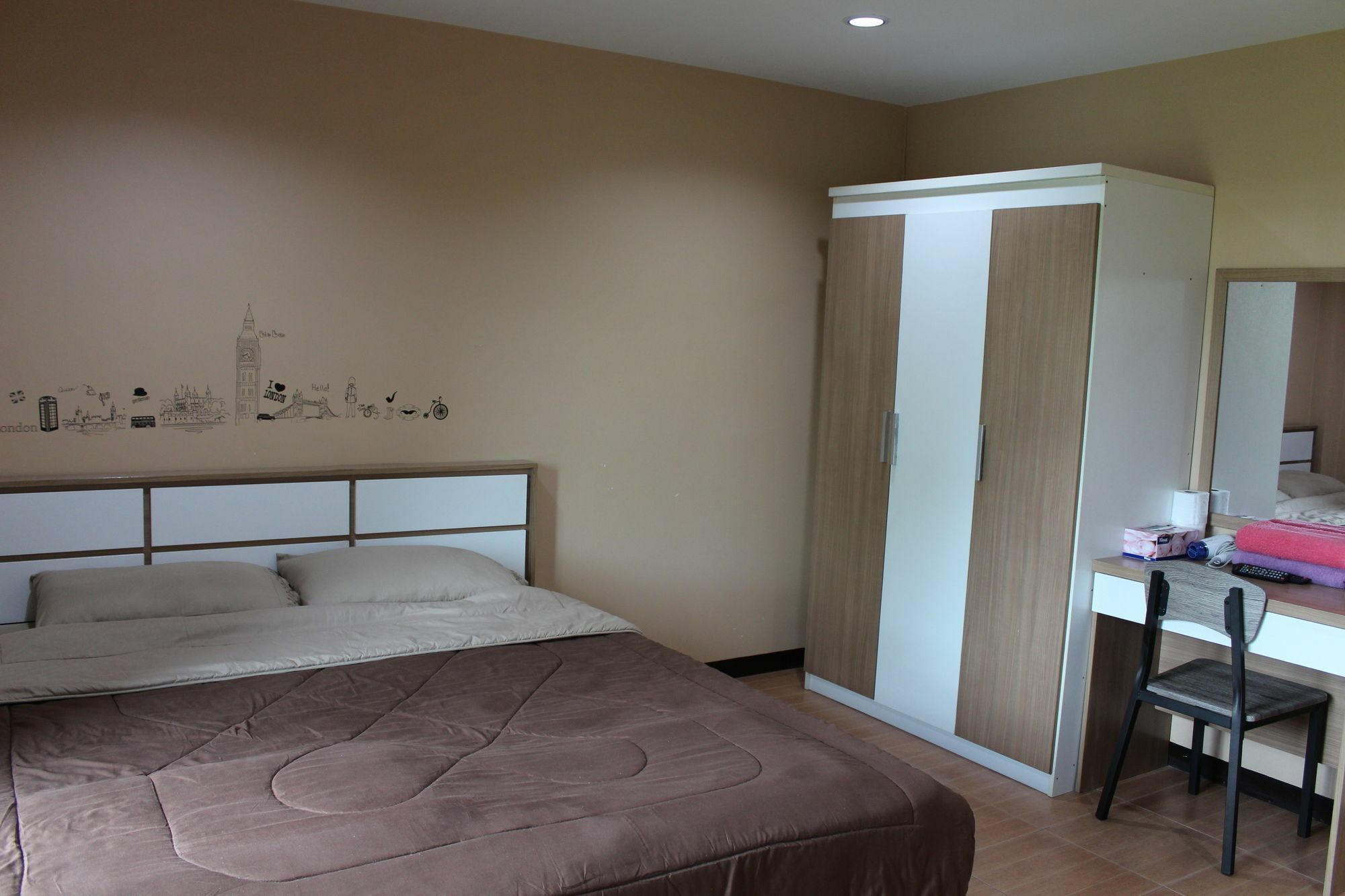 Asia Place Apartment Банкок Екстериор снимка