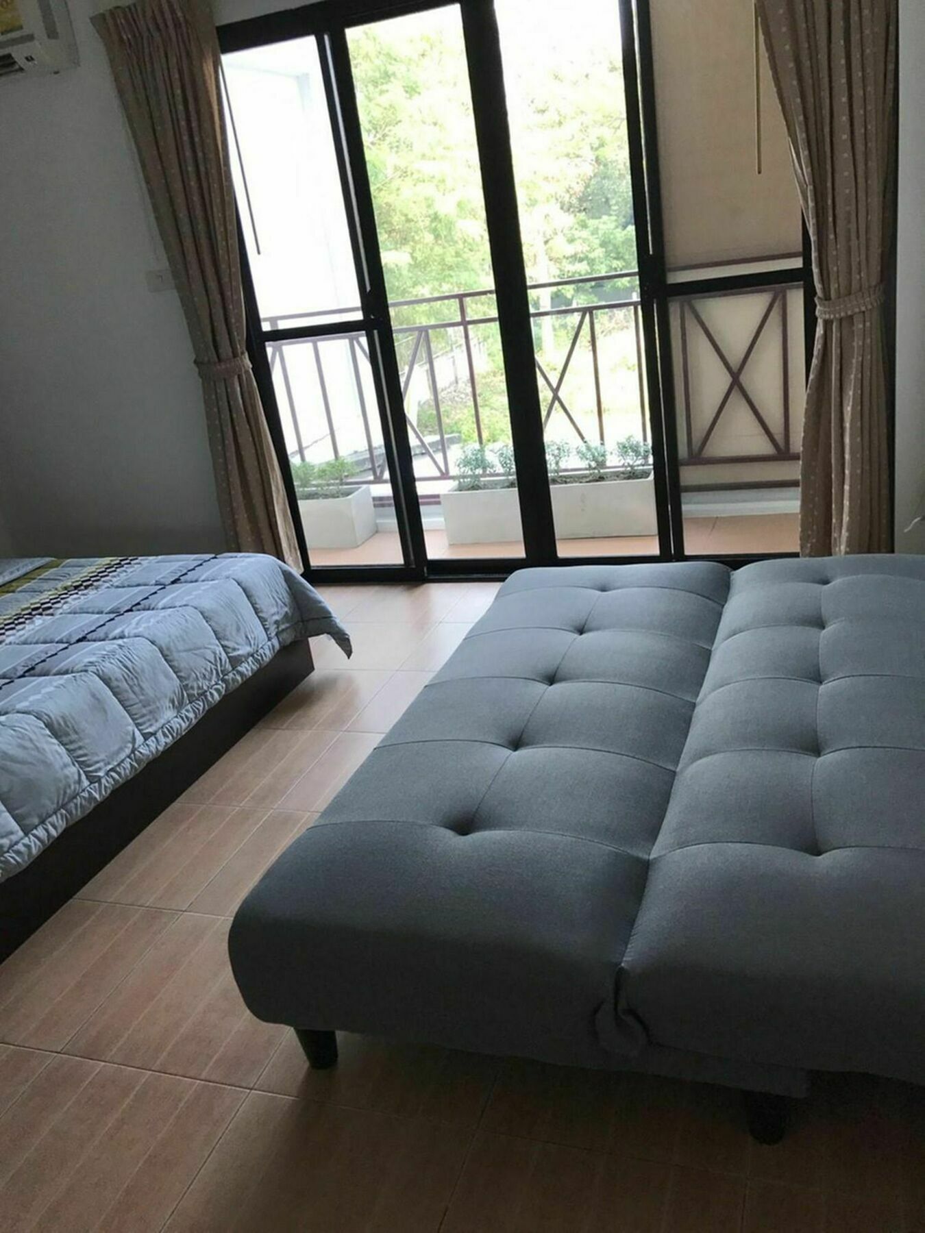 Asia Place Apartment Банкок Екстериор снимка