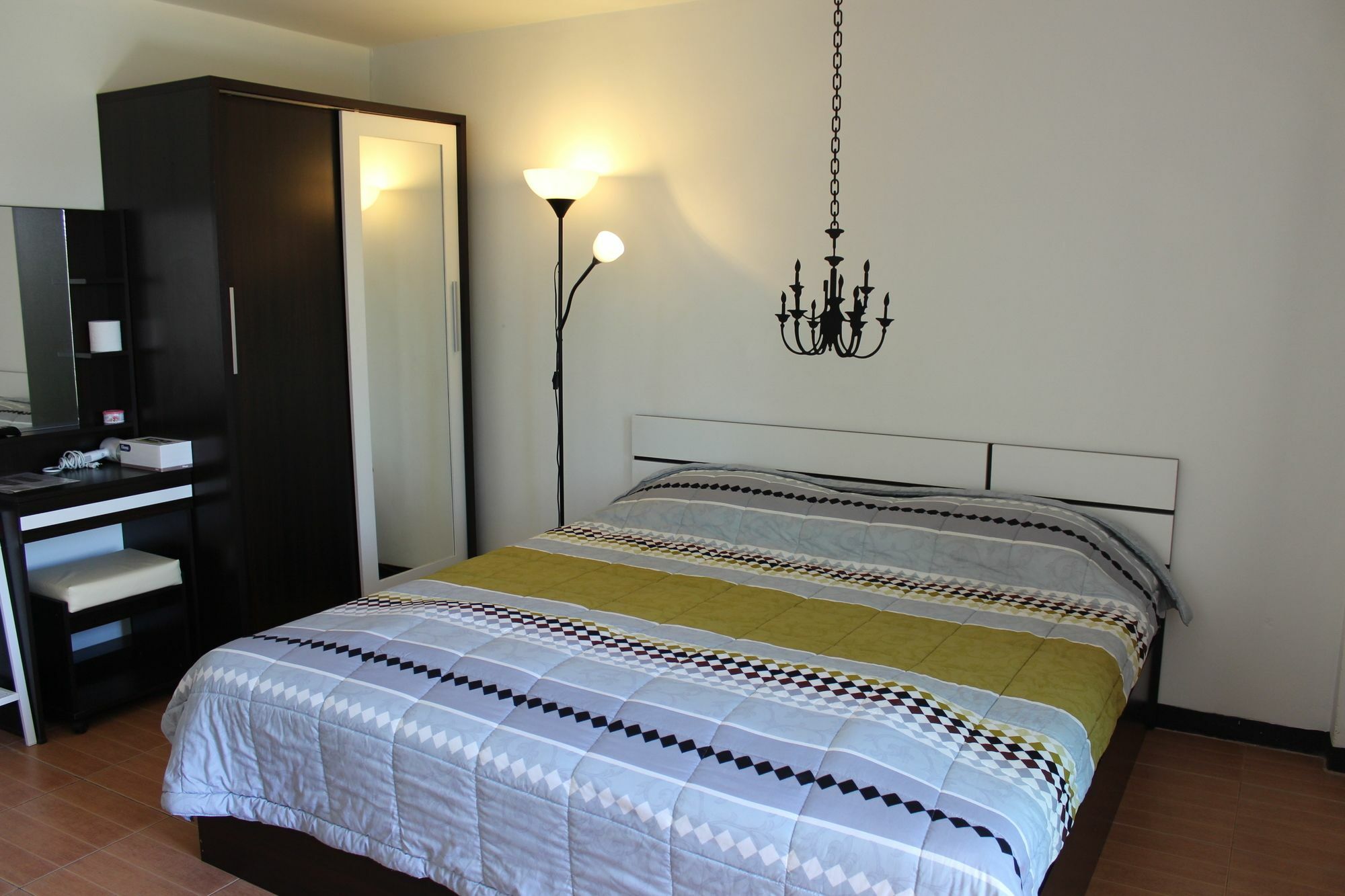 Asia Place Apartment Банкок Екстериор снимка